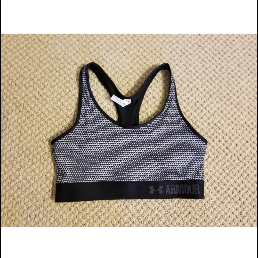 Under Armour Mid Impact Sports Bra Sz M Black